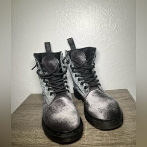 Dr. Martens 1460 Grey Velvet Brocade Combat Boots Womens Size 6